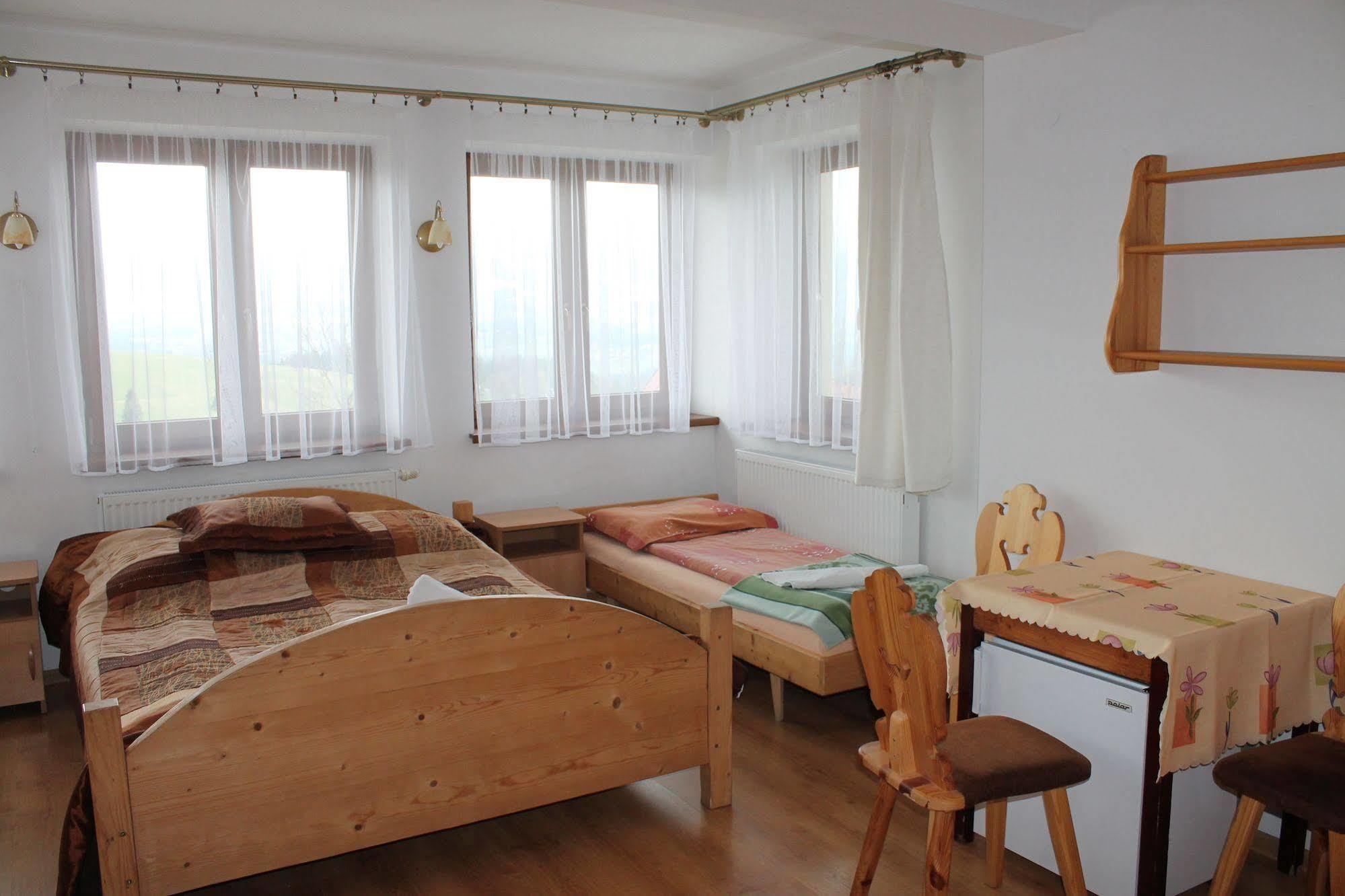 Pokoje Goscinne Kaminscy Gliczarów エクステリア 写真